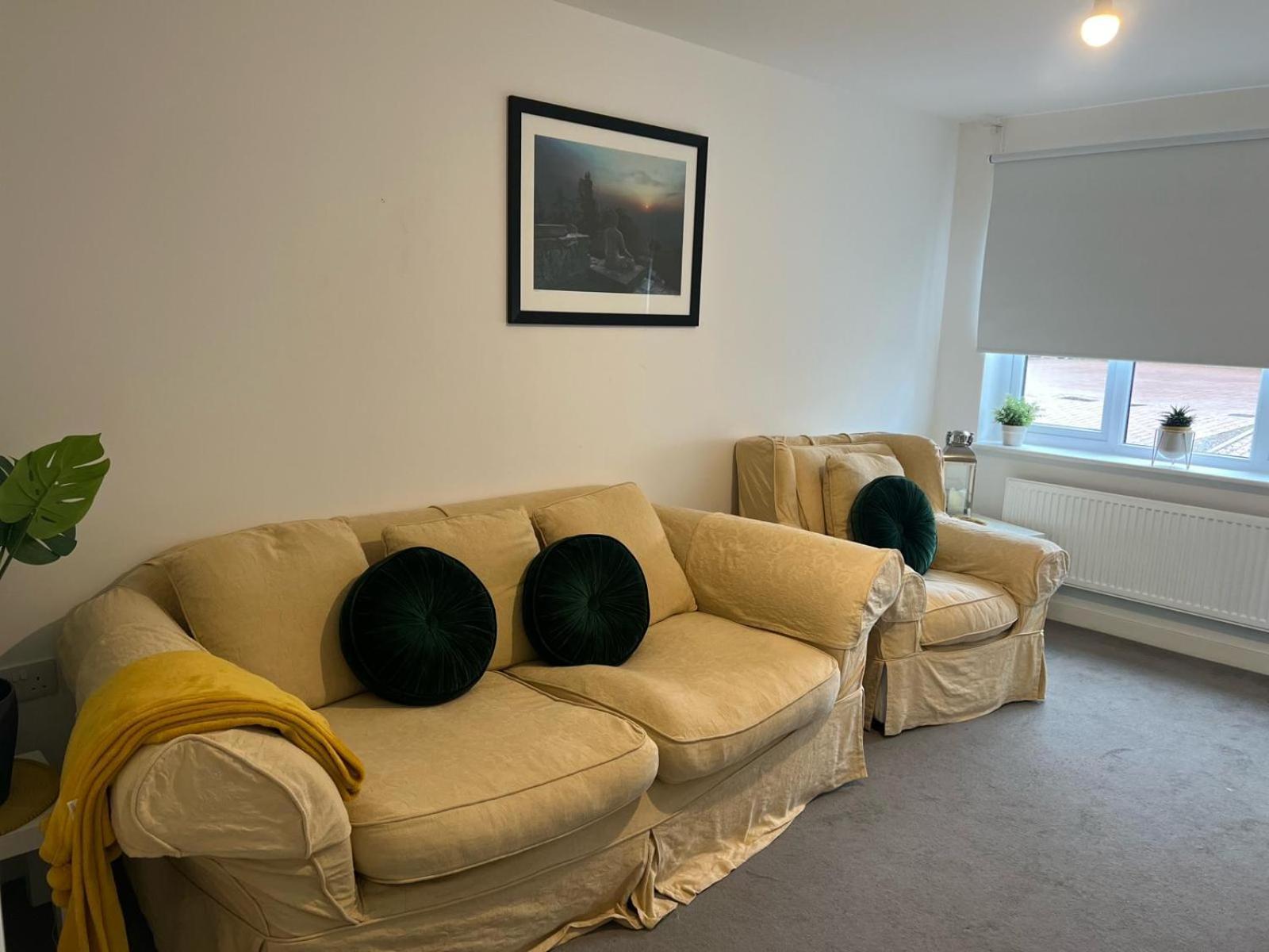 Village House St Mellons - Close To A48 And M4 Кардиф Екстериор снимка
